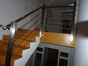 Geländer aus Edelstahl, Edelstahl geländer Markleeberg, Edelstahl geländer Rackwitz, Edelstahl geländer Taucha, 
Edelstahlgeländer Connewitz, Edelstahl Geländer Leipzig Grünau, Edelstahl Geländer Markranstädt